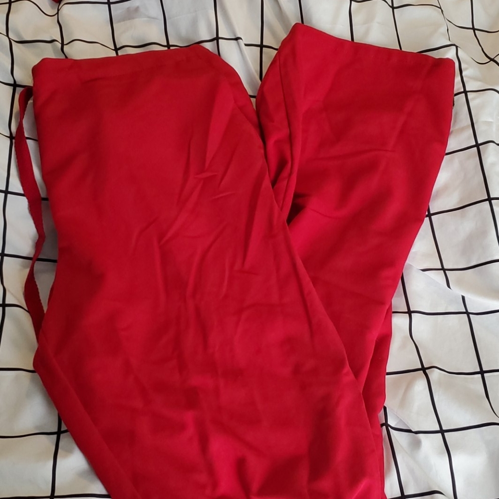 Red Scrub Set - Picture 3 of 4